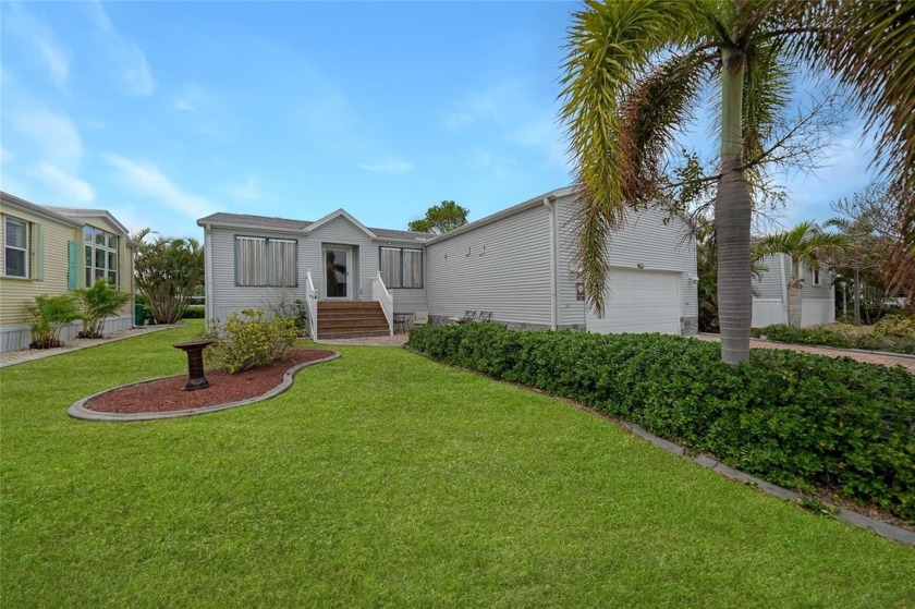 Welcome to your piece of paradise!   NO FLOOD OR STORM DAMAGE - Beach Home for sale in Punta Gorda, Florida on Beachhouse.com