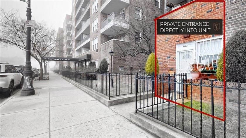 Well maintained Junior 4 co-op in great condition featuring a - Beach Home for sale in Brooklyn, New York on Beachhouse.com