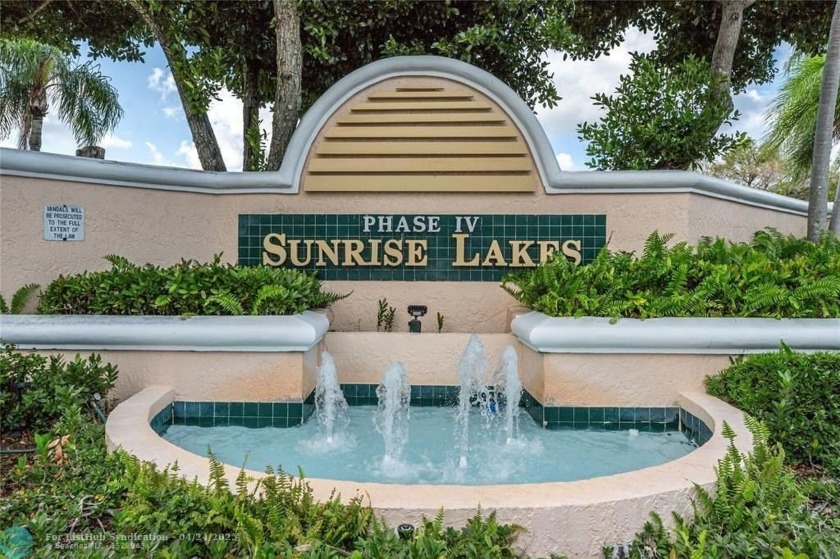 Enjoy this large 2 Bed 2 Bath Condo ready to make it your own - Beach Condo for sale in Sunrise, Florida on Beachhouse.com