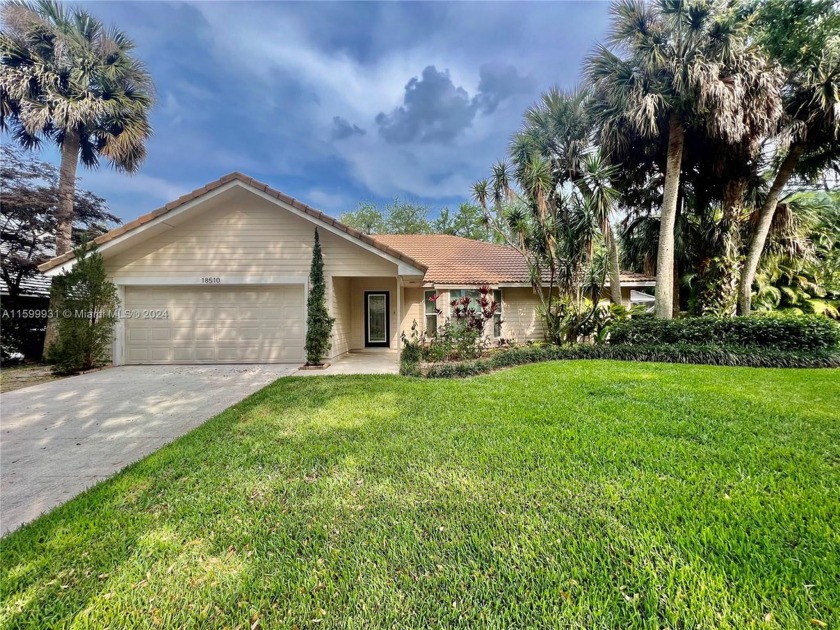 Welcome to this beautiful home in the highly desirable community - Beach Home for sale in Jupiter, Florida on Beachhouse.com