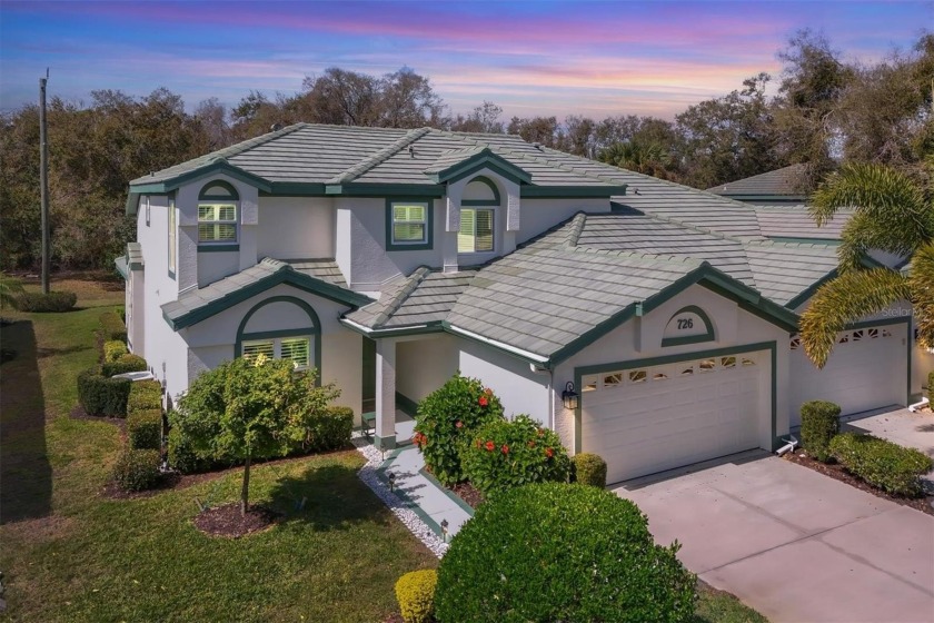 Nestled within the picturesque community of Bridle Oaks in the - Beach Townhome/Townhouse for sale in Venice, Florida on Beachhouse.com