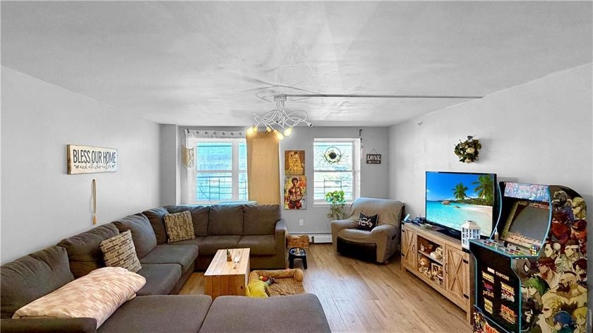 Welcome to easy beach living at The Coral House. This bright and - Beach Condo for sale in Rockaway Beach, New York on Beachhouse.com