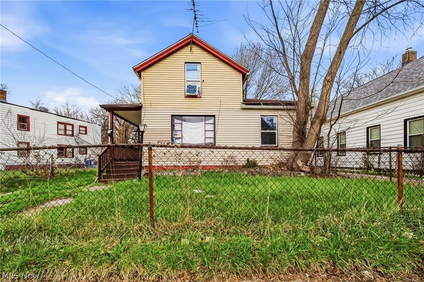 Amazing opportunity to build value and equity in this 4 bed 1 - Beach Home for sale in Cleveland, Ohio on Beachhouse.com