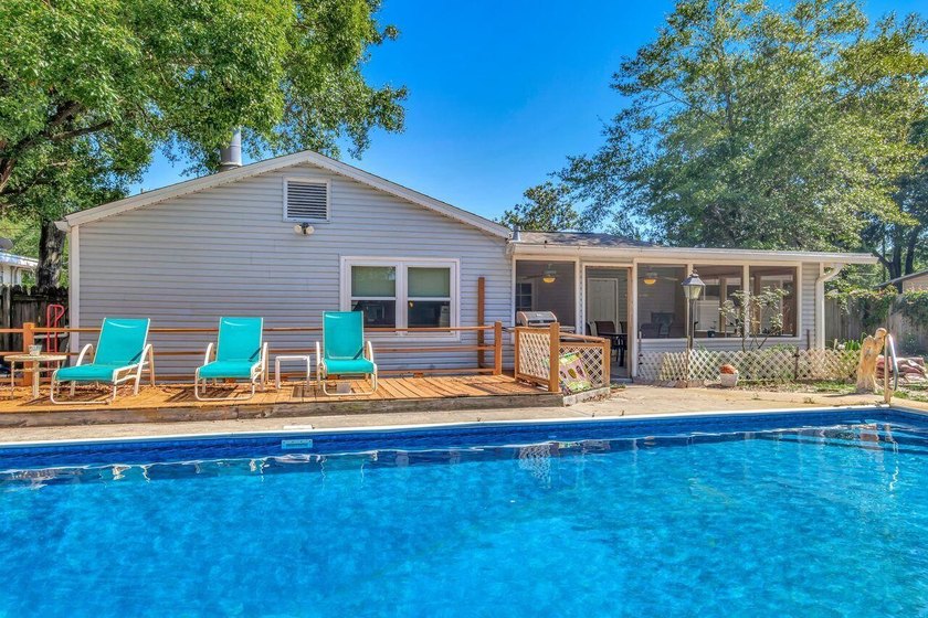 Pool Party at Your House? Introducing an incredible opportunity - Beach Home for sale in Fort Walton Beach, Florida on Beachhouse.com