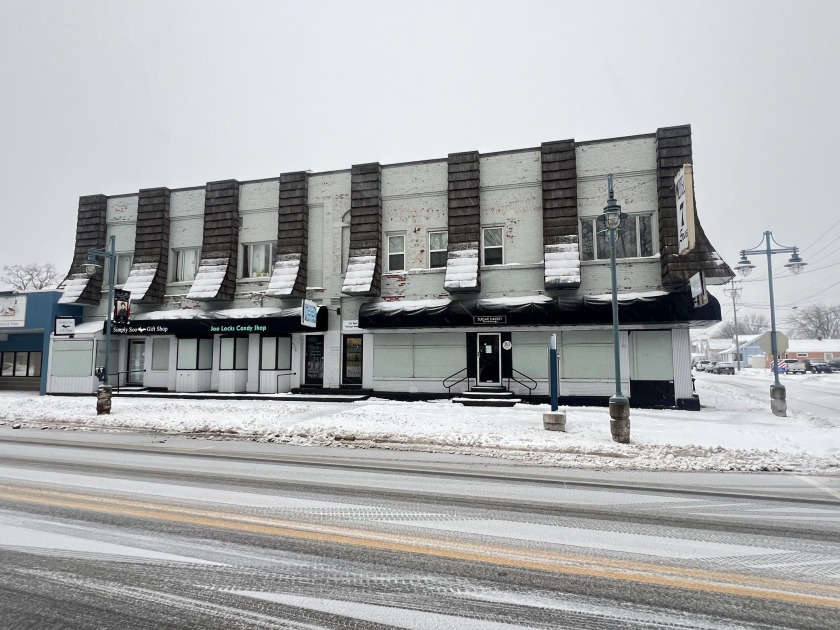 Introducing a versatile 25-unit commercial building, featuring - Beach Apartment for sale in Sault Sainte Marie, Michigan on Beachhouse.com