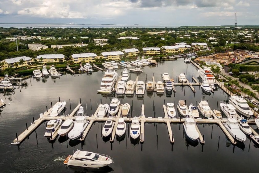 Spectacular private Marina located within the exclusive Ocean - Beach Other for sale in Key Largo, Florida on Beachhouse.com