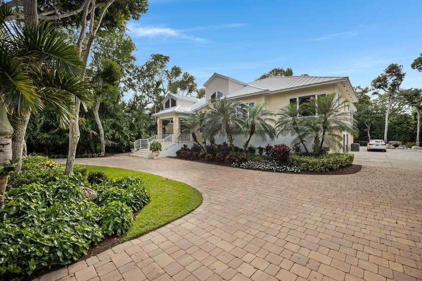 This 3-bedroom, 3.5-bathroom home is fully furnished and move-in - Beach Home for sale in Key Largo, Florida on Beachhouse.com