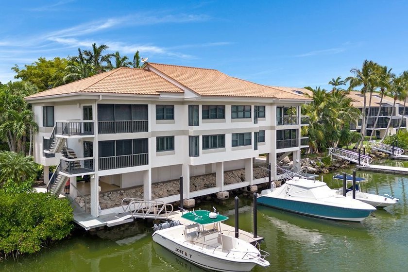 Gorgeous views abound at Fisherman's Cove 29A. Enjoy this 2 - Beach Condo for sale in Key Largo, Florida on Beachhouse.com