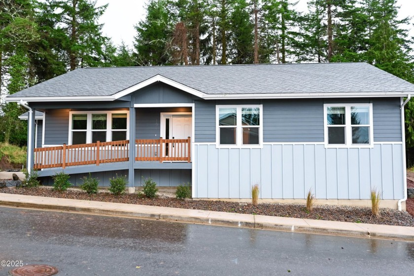 Charming New Construction Home in Quiet, Up-and-Coming - Beach Home for sale in Newport, Oregon on Beachhouse.com