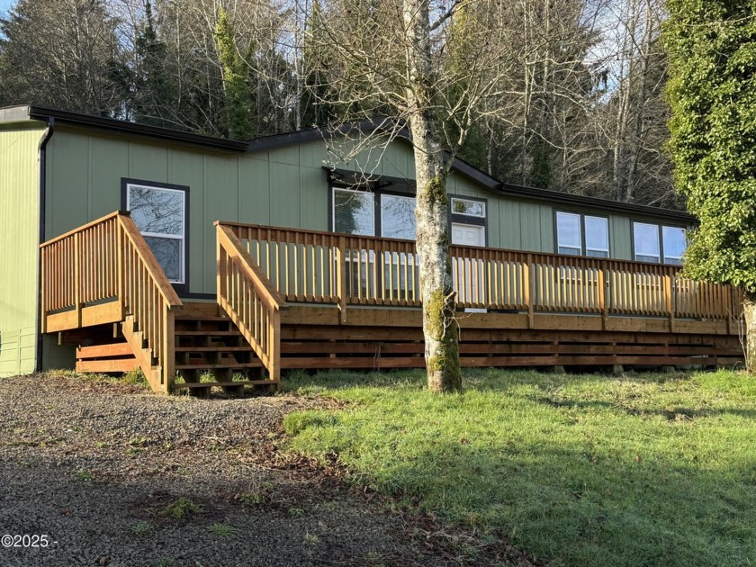 Gorgeous modern home on 12 acres with an expansive valley view - Beach Home for sale in Cloverdale, Oregon on Beachhouse.com