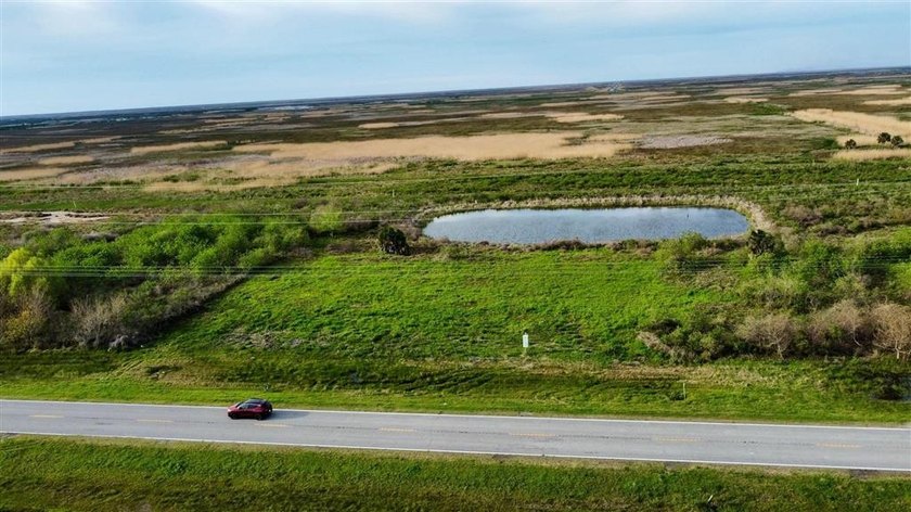 Spacious 150x100 homesite with road frontage on Gulf Beach - Beach Acreage for sale in Cameron, Louisiana on Beachhouse.com