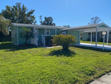 Beach Home For Sale in Ellenton, Florida