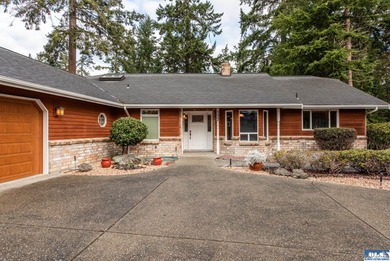Beach Home For Sale in Sequim, Washington