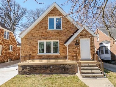 Beach Home For Sale in Detroit, Michigan