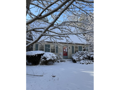 Beach Home Sale Pending in Marstons Mills, Massachusetts