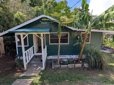 Beach Home For Sale in Kaneohe, Hawaii