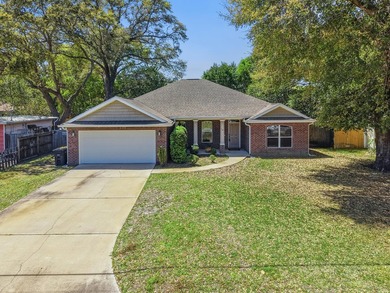 Beach Home Sale Pending in Fort Walton Beach, Florida