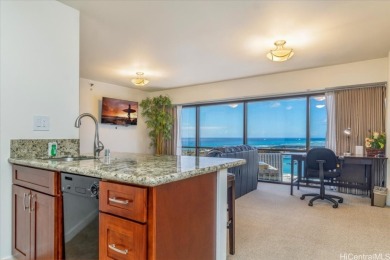 Beach Condo For Sale in Honolulu, Hawaii