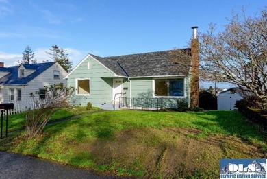 Beach Home Active Under Contract in Port Angeles, Washington