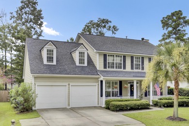 Beach Home For Sale in Mount Pleasant, South Carolina