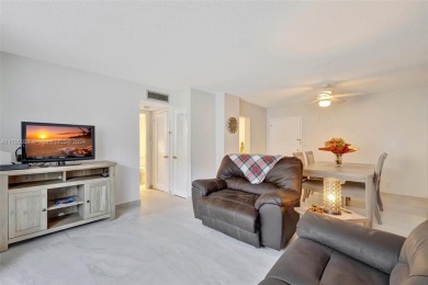 Beach Condo For Sale in Hallandale Beach, Florida