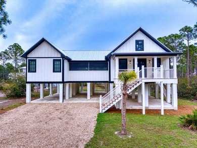 Beach Home For Sale in Sopchoppy, Florida