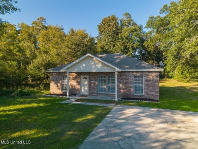 Beach Home For Sale in Gulfport, Mississippi