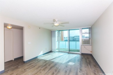 Beach Condo For Sale in Honolulu, Hawaii