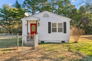 Beach Home For Sale in Hayes, Virginia