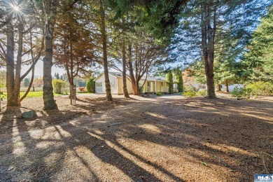 Beach Home For Sale in Port Angeles, Washington