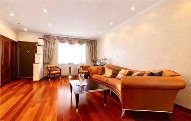 Beach Townhome/Townhouse For Sale in Brooklyn, New York