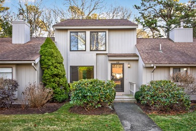 Beach Condo For Sale in West Yarmouth, Massachusetts