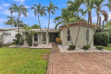 Beach Home For Sale in Hollywood, Florida