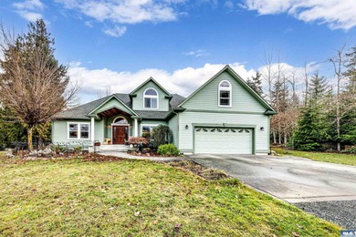 Beach Home Active Under Contract in Port Angeles, Washington