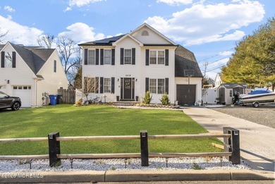 Beach Home For Sale in Island Heights, New Jersey