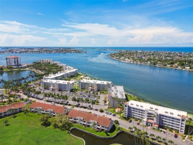 Beach Condo For Sale in St. Petersburg, Florida