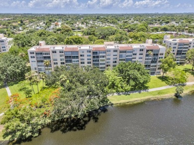 Beach Condo For Sale in Delray Beach, Florida