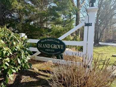 Beach Lot For Sale in Edgartown, Massachusetts