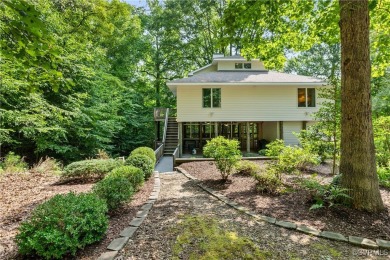 Beach Home For Sale in Middlesex, Virginia