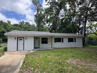 Beach Home For Sale in Tallahassee, Florida