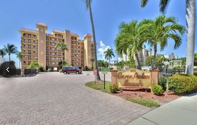 Beach Condo For Sale in Fort Myers Beach, Florida
