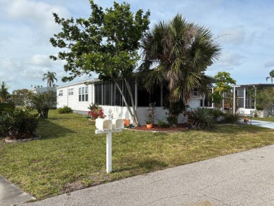 Beach Home For Sale in Venice, Florida