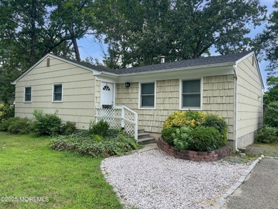 Beach Home Sale Pending in Toms River, New Jersey
