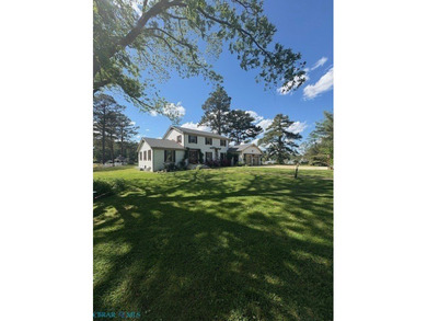 Beach Home For Sale in Mathews, Virginia