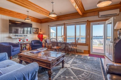 Beach Condo For Sale in Oak Bluffs, Massachusetts