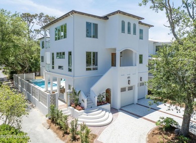 Beach Home For Sale in Saint Simons, Georgia