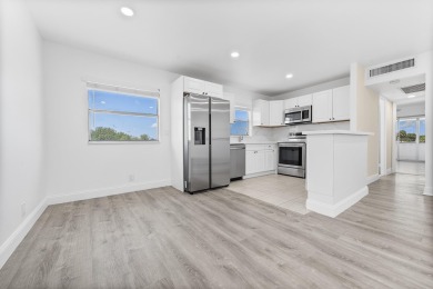 Beach Condo For Sale in Delray Beach, Florida