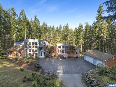 Beach Home For Sale in Sequim, Washington