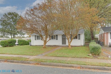 Beach Home For Sale in Hampton, Virginia