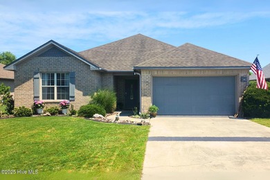 Beach Home For Sale in Hampstead, North Carolina